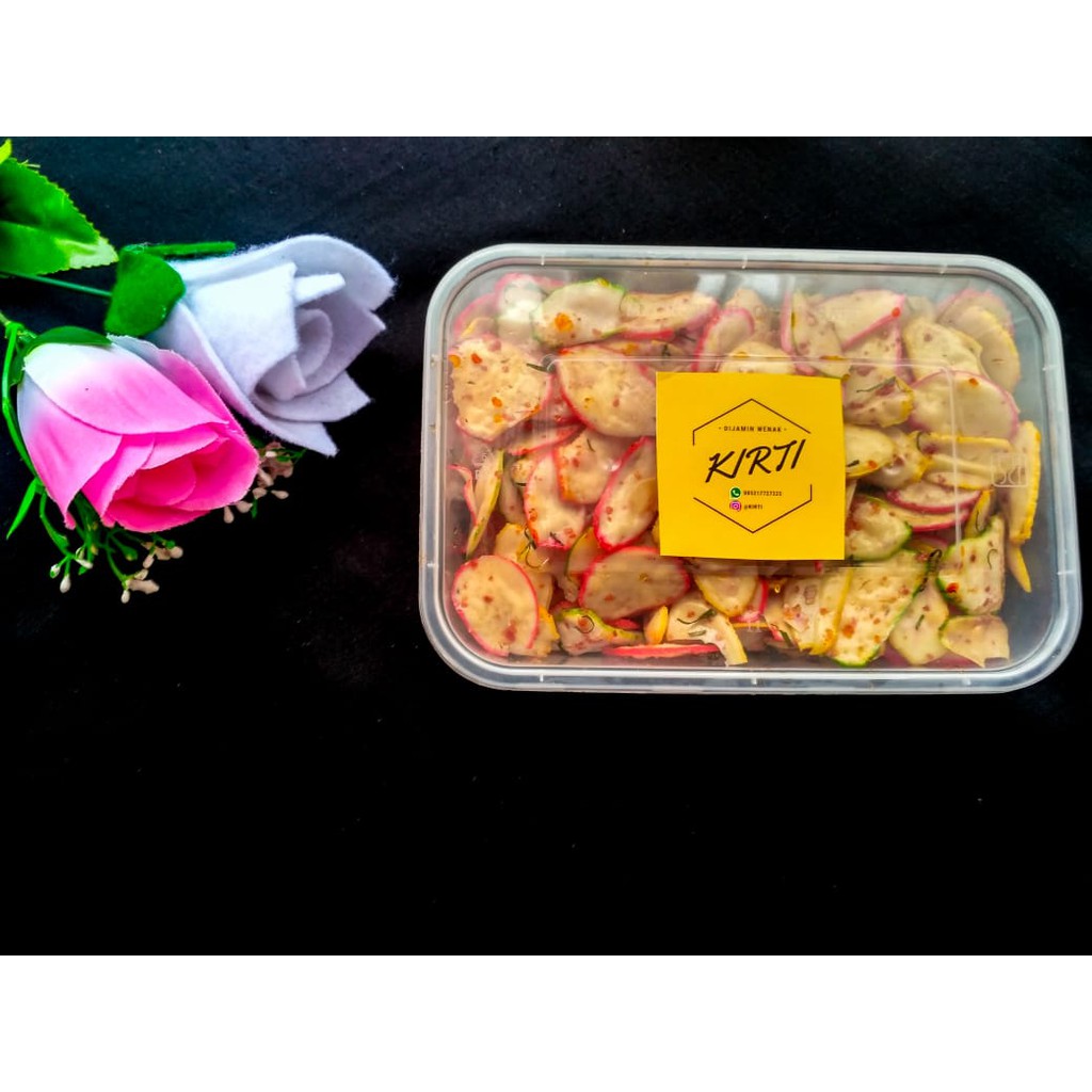 Jual KRUPUK SEBLAK BANTET KEMASAN BOX / KERUPUK SEBLAK EXTRA PEDAS DAUN ...