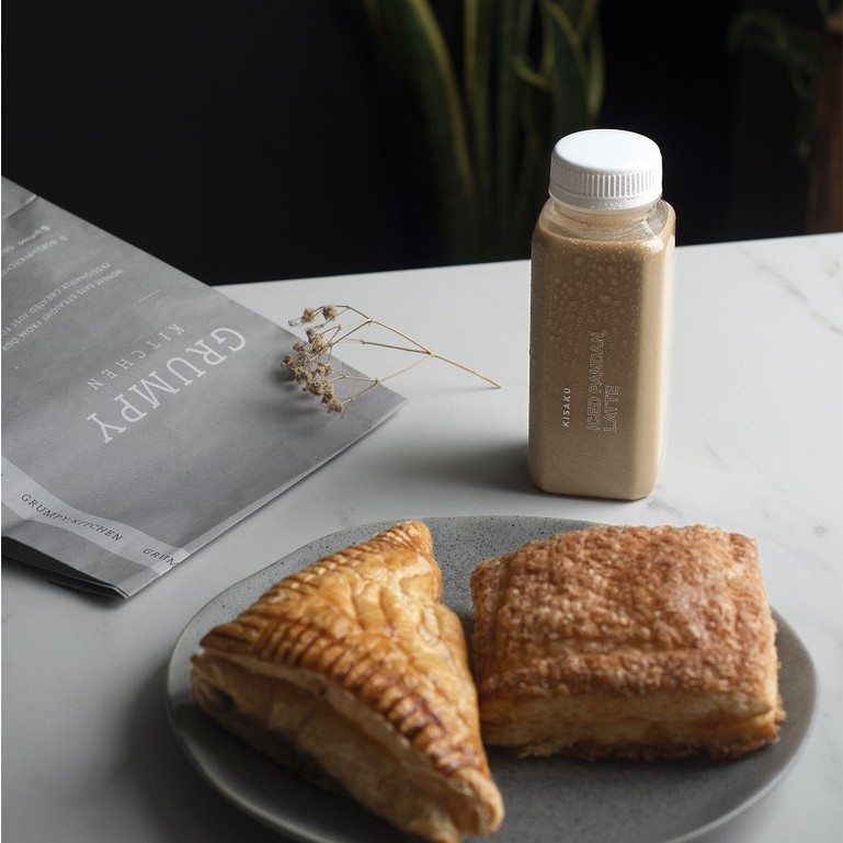 Jual Grumpy Kitchen X Kisaku Coffee (Iced Pandan Latte) | Shopee Indonesia