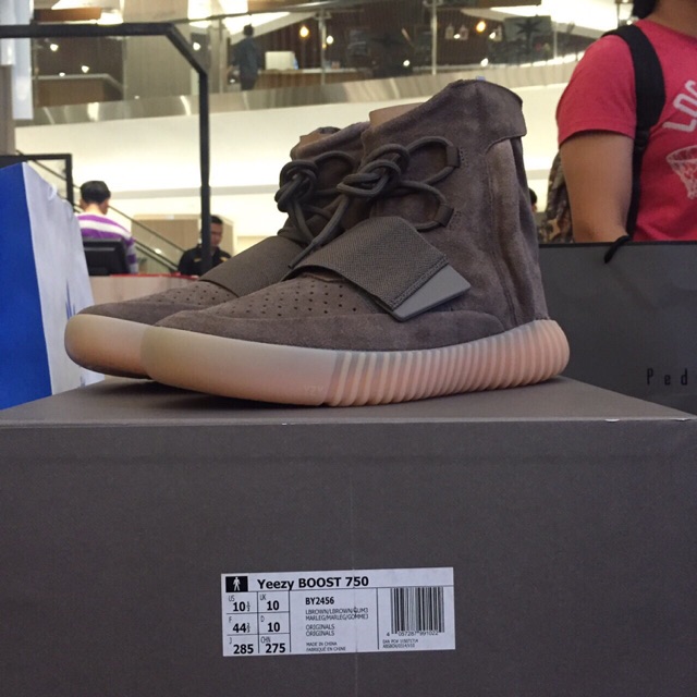 Adidas yeezy 2025 boost 750 indonesia