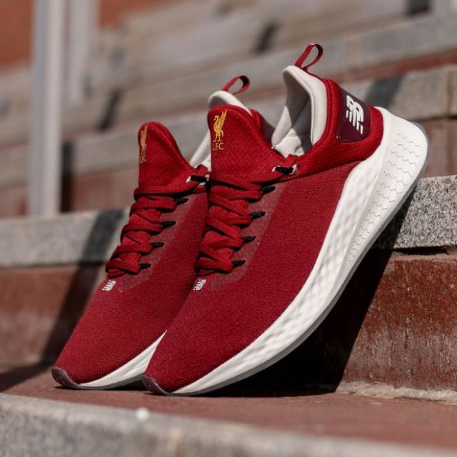 Jual New Balance X Liverpool FC Fresh Foam LAZR v2 BNIB Original Legit 100 Shopee Indonesia