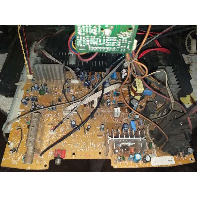 Mesin Tv Polytron U Slim 21 Inch - Perumperindo.co.id