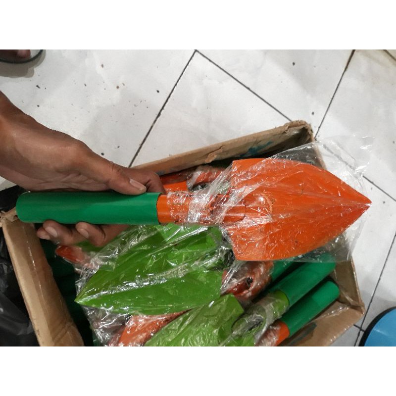 Jual skop scop pecok tanaman alat gali tanah buat lobang alat tanam ...