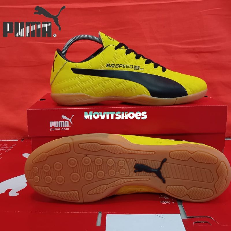 Jual SEPATU FUTSAL TERLARIS TERBARU TERMURAH / SEPATU BOLA (TANPA BOX