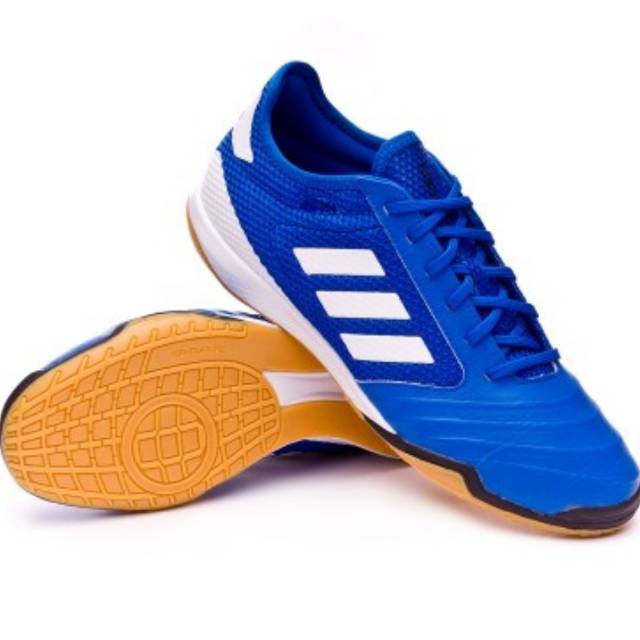 Sepatu futsal 2025 adidas sala