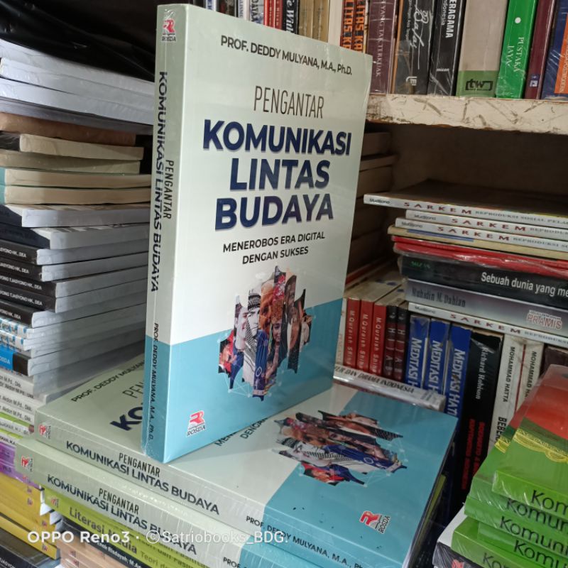 Jual PENGANTAR KOMUNIKASI LINTAS BUDAYA - PROF.DR. DEDDY MULYANA ...