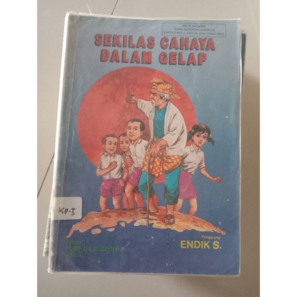 Jual Seberkas Cahaya Dalam Gelap - Buku Jadul - Buku Lawas - Cergam ...