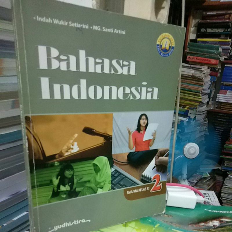 Jual BUKU BAHASA INDONESIA KELAS 11/XI/2 SMA YUDHISTIRA REVISI | Shopee ...