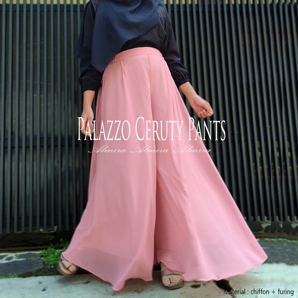 Rus porno partiyalarini tomosha qiling