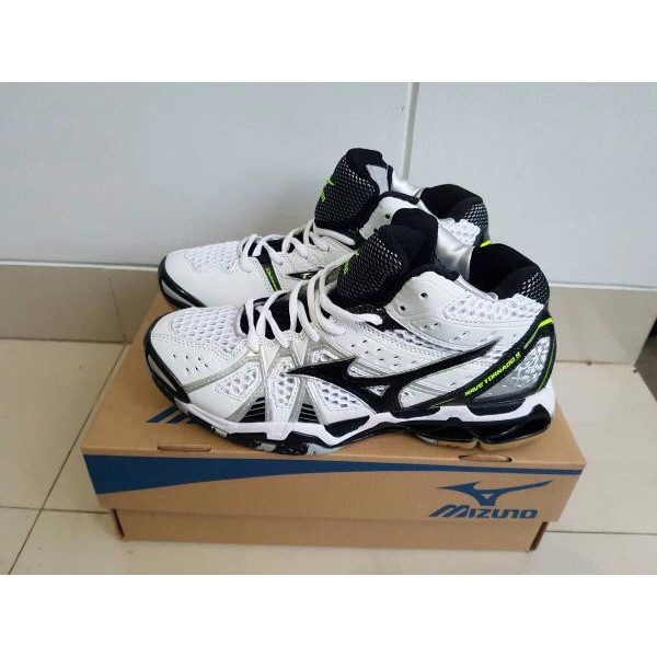 Giay mizuno tornado 9 best sale