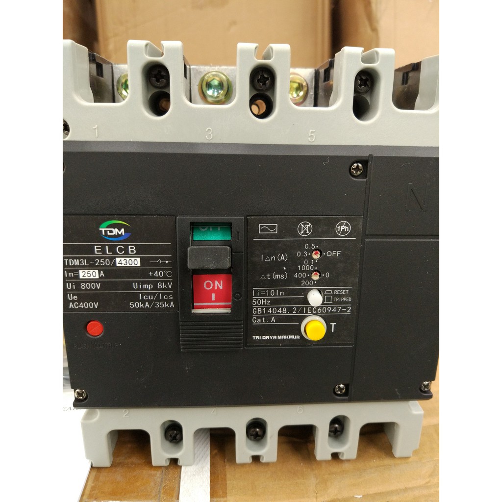 Jual ELCB / RCCB / RCBO TDM3L-250M 4P 250A | Shopee Indonesia