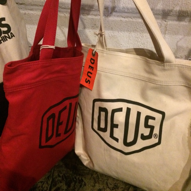 Totebag deus discount