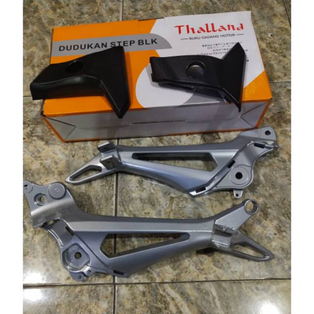 Jual DUDUKAN STEP BELAKANG SUPRA X 125 NEW FOOT STEP SUPRA X 125 NEW THALLAND Shopee Indonesia