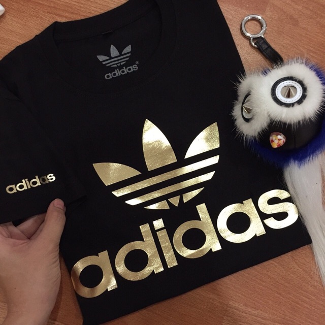 Adidas t 2025 shirt tumblr