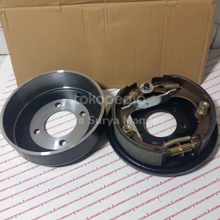 Jual TROMOL REM TANGAN HAND BRAKE SHOE ASSY OPENG PS125 CANTER TURBO