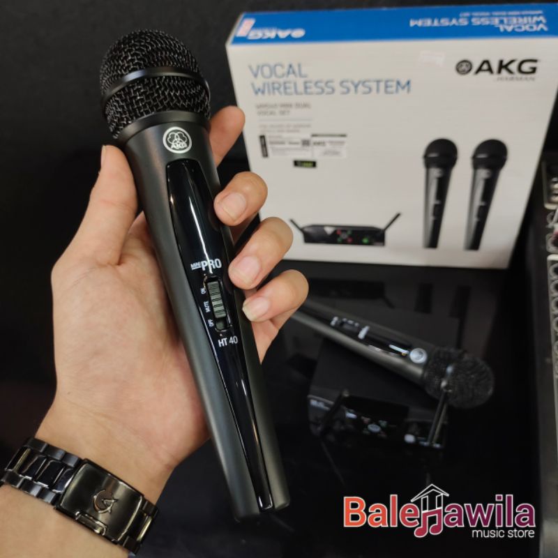 Jual Mic Wireless System Pro AKG WMS40 WMS 40 PRO ISI 2 MIC WIRELESS