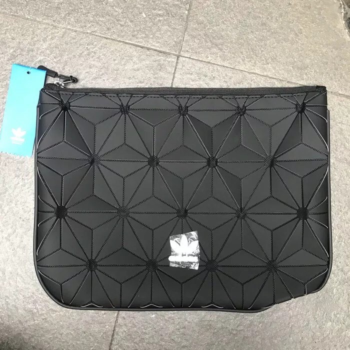 Adidas issey 2025 miyake pouch