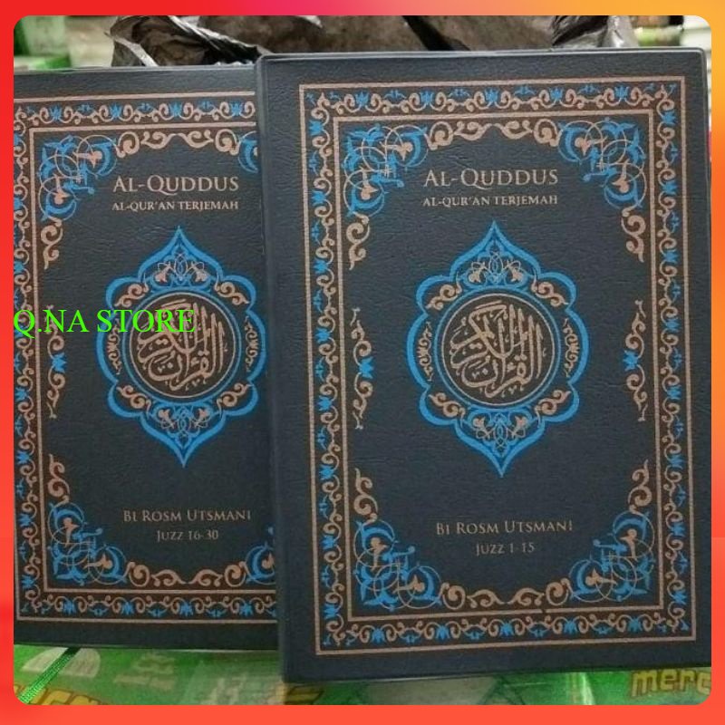 Jual AL QUR AN KUDUS QUDUS TERJEMAH 2 JILID BESAR KECIL AL QUDDUS ROSM ...
