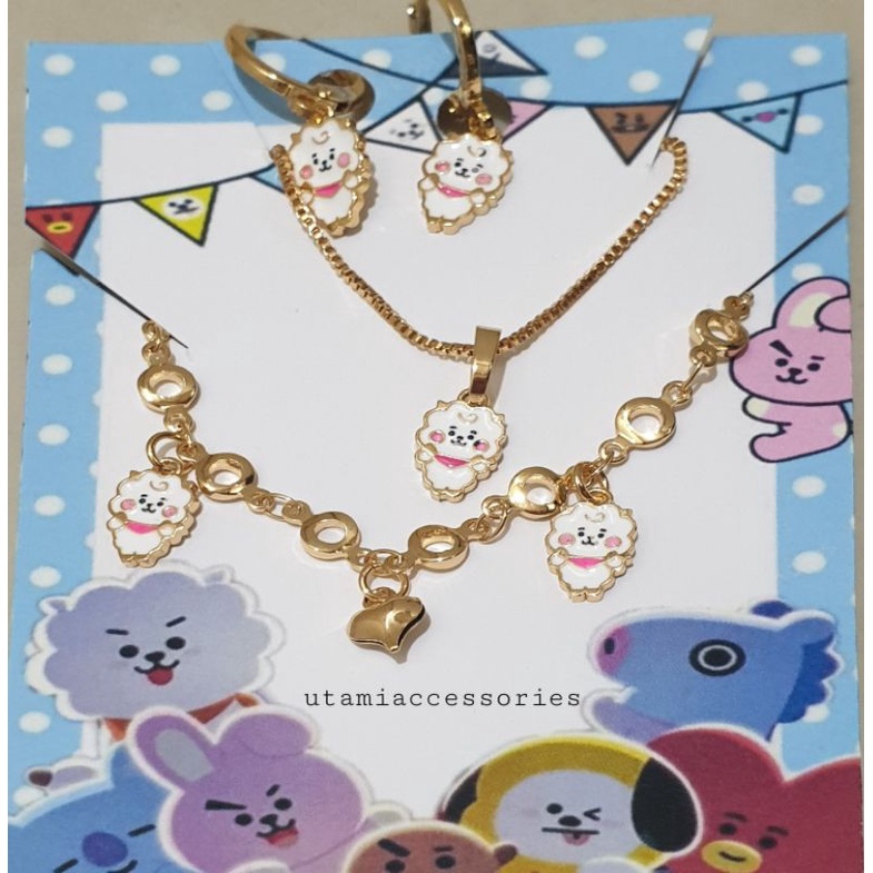 Kalung gembok BTS jhope lock necklace anti karat, Fesyen Wanita, Perhiasan  di Carousell