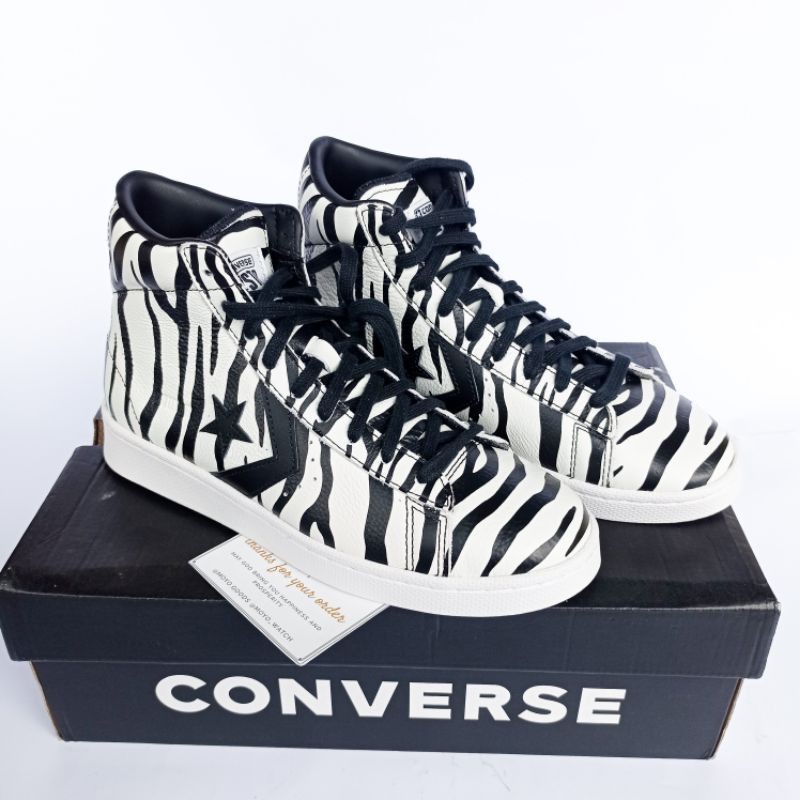 Converse pro leather zebra sale