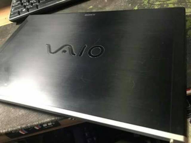 大容量 2.7 TB ー SONY VAIO (Core i7/2.4GHz/8GB)