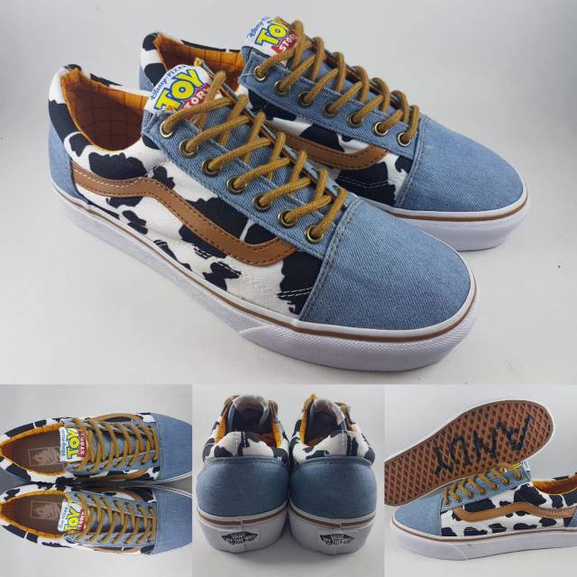 Harga vans outlet toy story