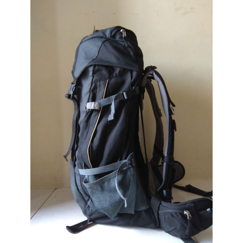 Deuter futura 38 ac hot sale