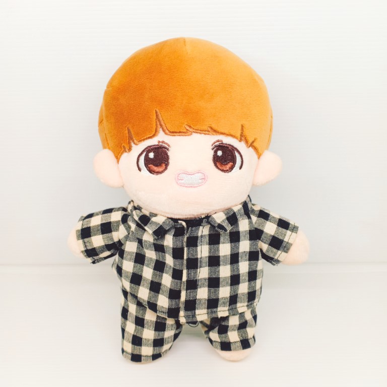 Jual KPop Doll: BTS V Doll (20cm) | Shopee Indonesia