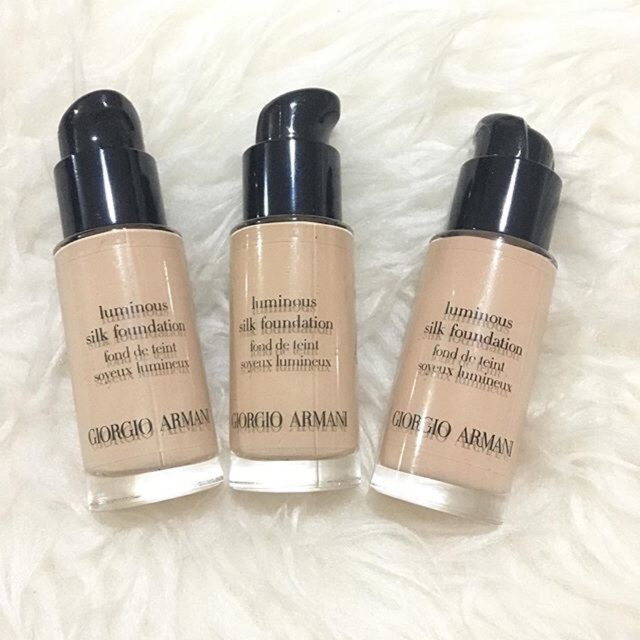 Jual GIORGIO ARMANI LUMINOUS SILK FOUNDATION Travel Size 18 ml