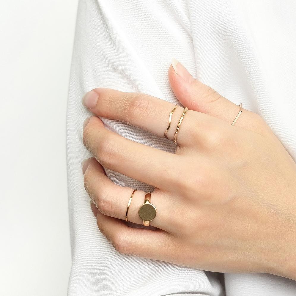 Jual Meta Minimal Dainty Stackable Ring Set 一 5 Rings a Set (KODE X8833 ...