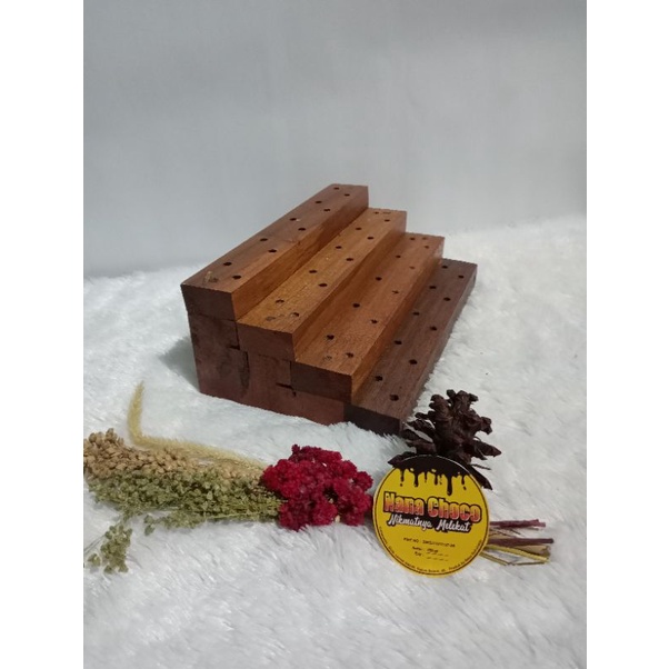 Jual Display susun 4 | Display Lolipop | Standing kayu | Display kayu ...