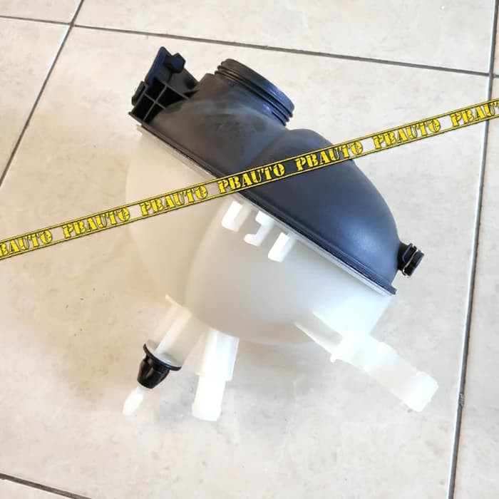 Jual Tabung Air Radiator w204 C class Reservoir Tangki Tandon | Shopee ...