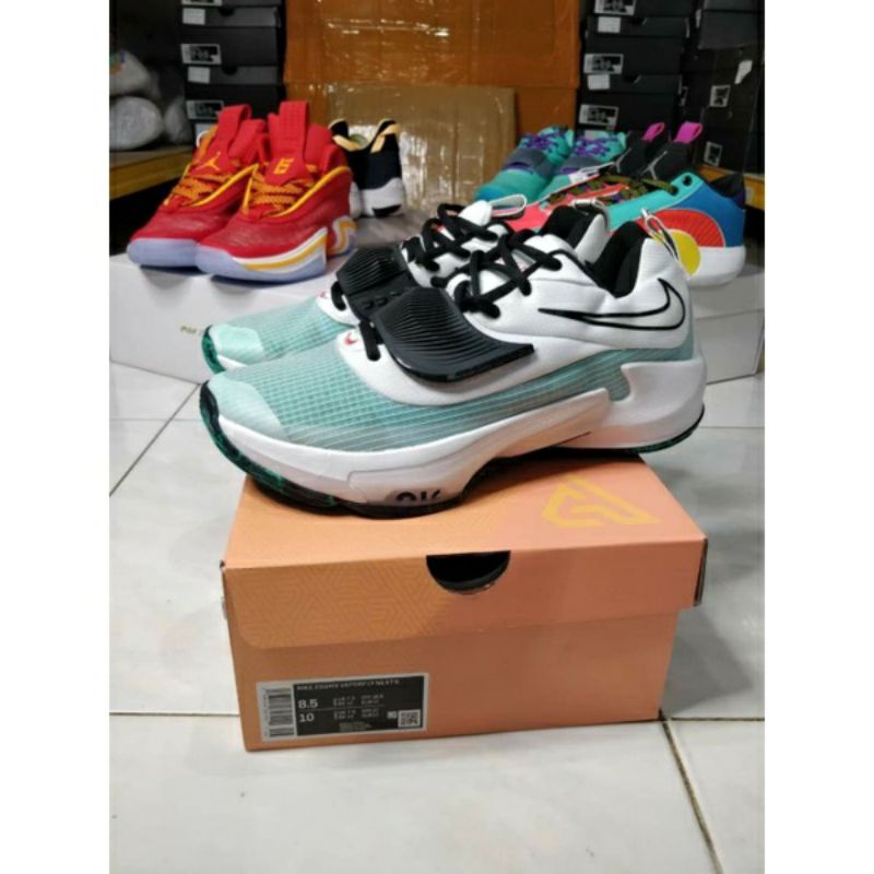 freak 3 white teal