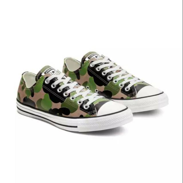 Converse camo outlet low