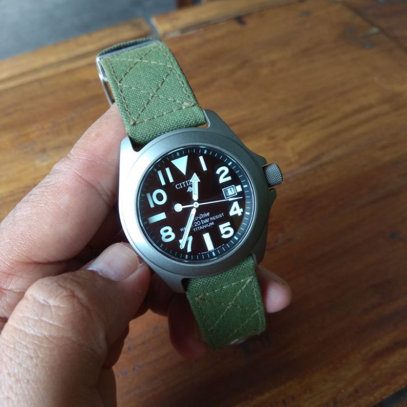 CITIZEN ECO-drive メンズ腕時計 7828-H09971