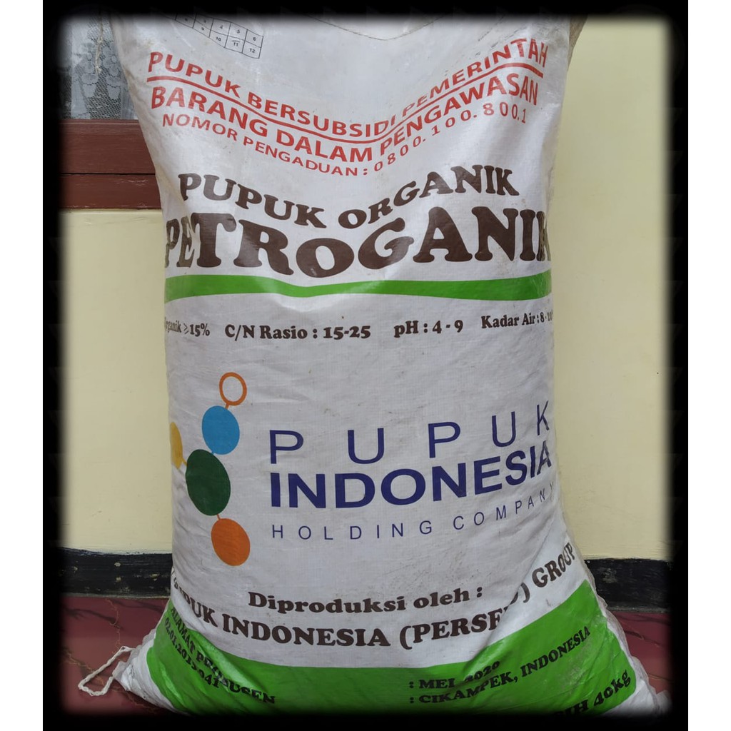 Jual Pupuk Organik Padat PETROGANIK 1Kg ( repacking ) | Shopee Indonesia