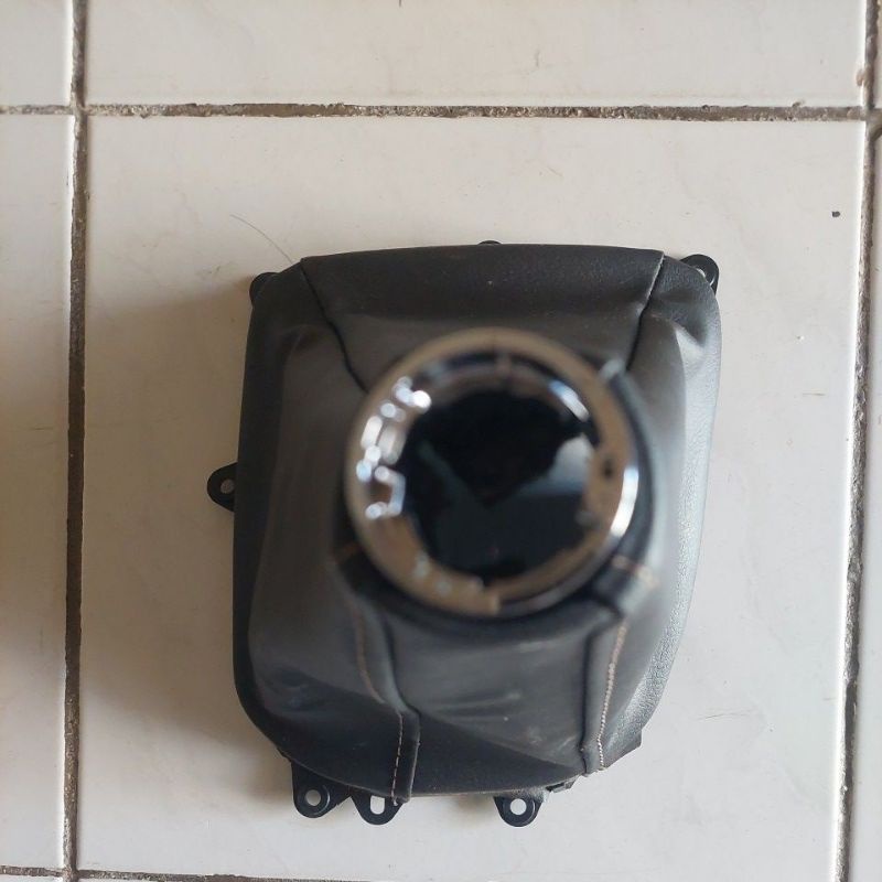 Jual Boot shif knop manual Innova Fortuner Hilux Original | Shopee ...
