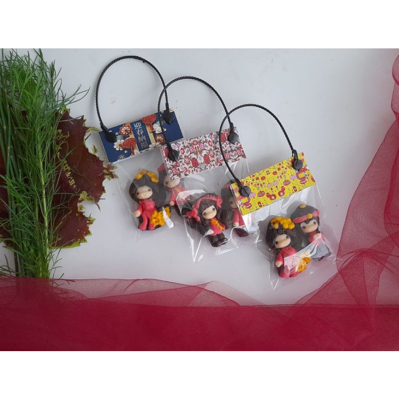 Jual parcel mini isi 2 coklat tema imlek | Shopee Indonesia