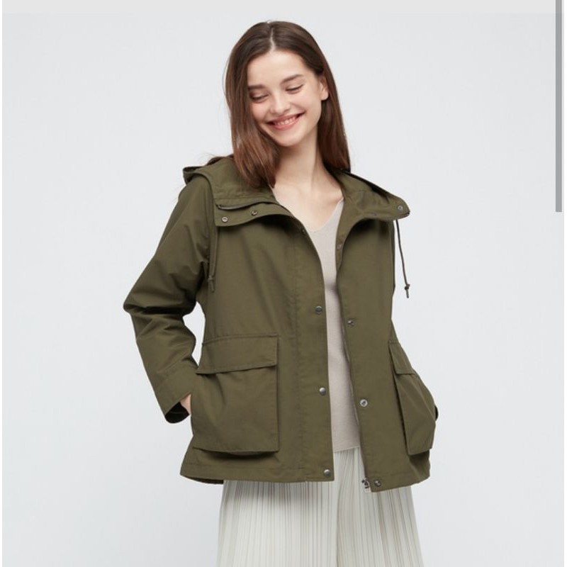 Jaket parka uniqlo store wanita