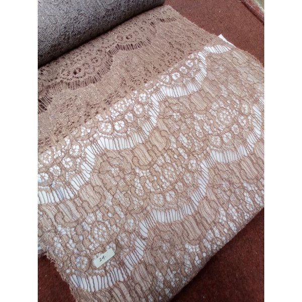 Jual Kain Brokat Renda Gliter / Kain Renda Garis Grade A Gliter ...