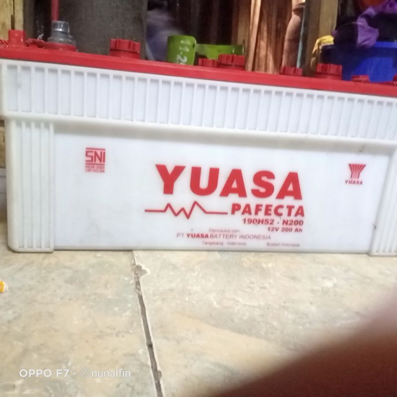 Jual Aki Basah Yuasa N200 12V 200AH /Aki Kapal /aki Truck / Aki Genset
