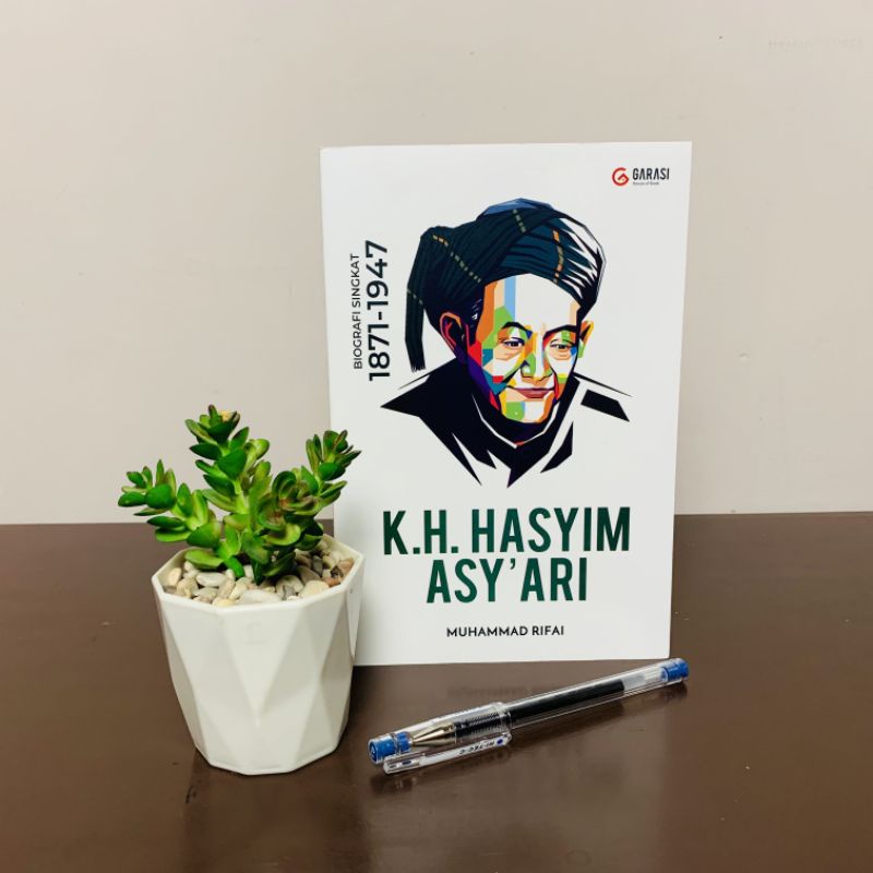 Jual Biografi Singkat KH Hasyim Asy'ari 1871-1947 | Shopee Indonesia