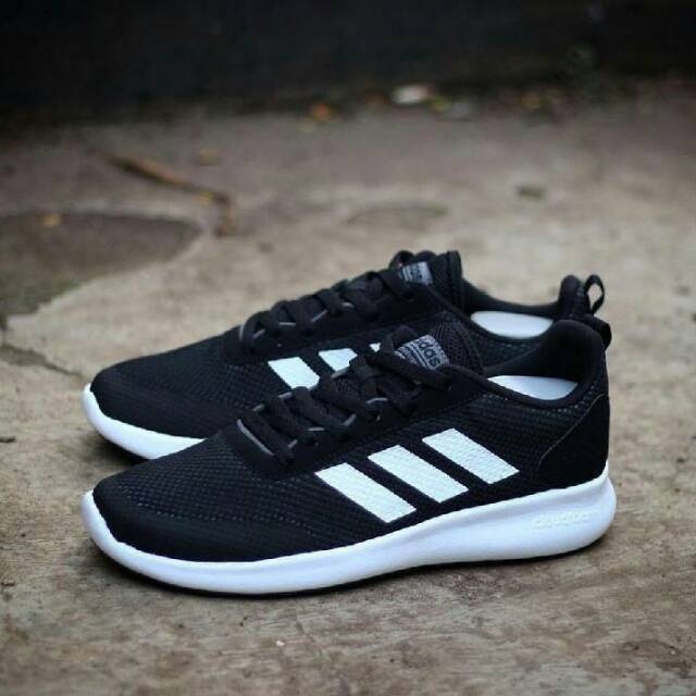 Sepatu adidas best sale cloudfoam original