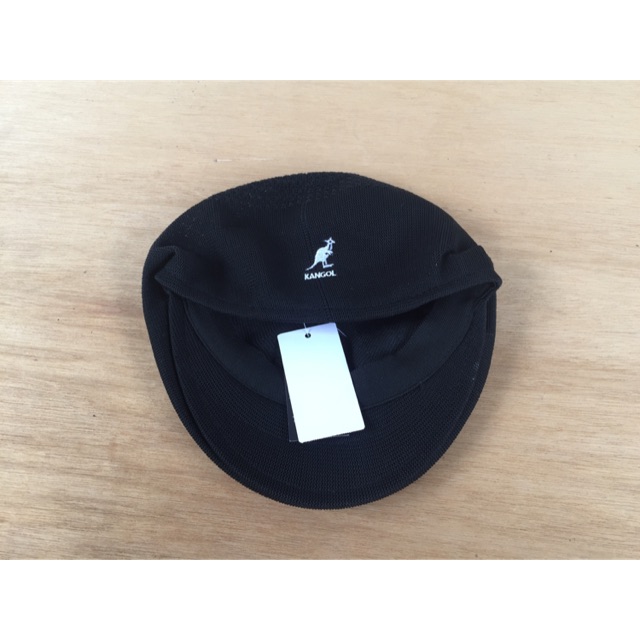 topi pet kangol