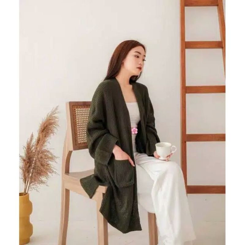 Jual Cardigan Rajut ukuran jumbo, bisa dipakai sampai LD 150cm | Shopee ...
