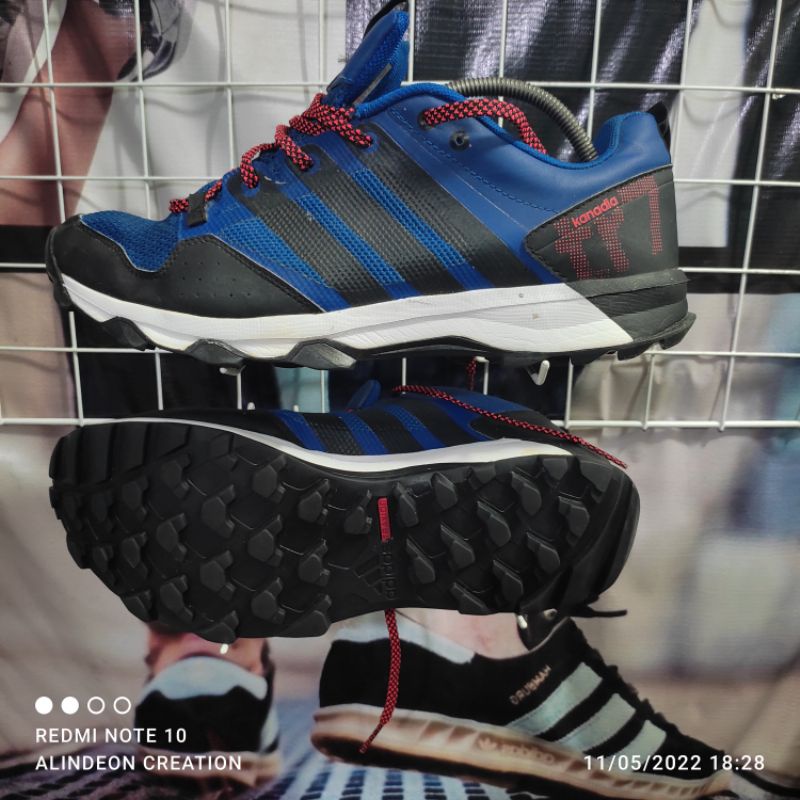 Sepatu adidas shop kanadia tr7