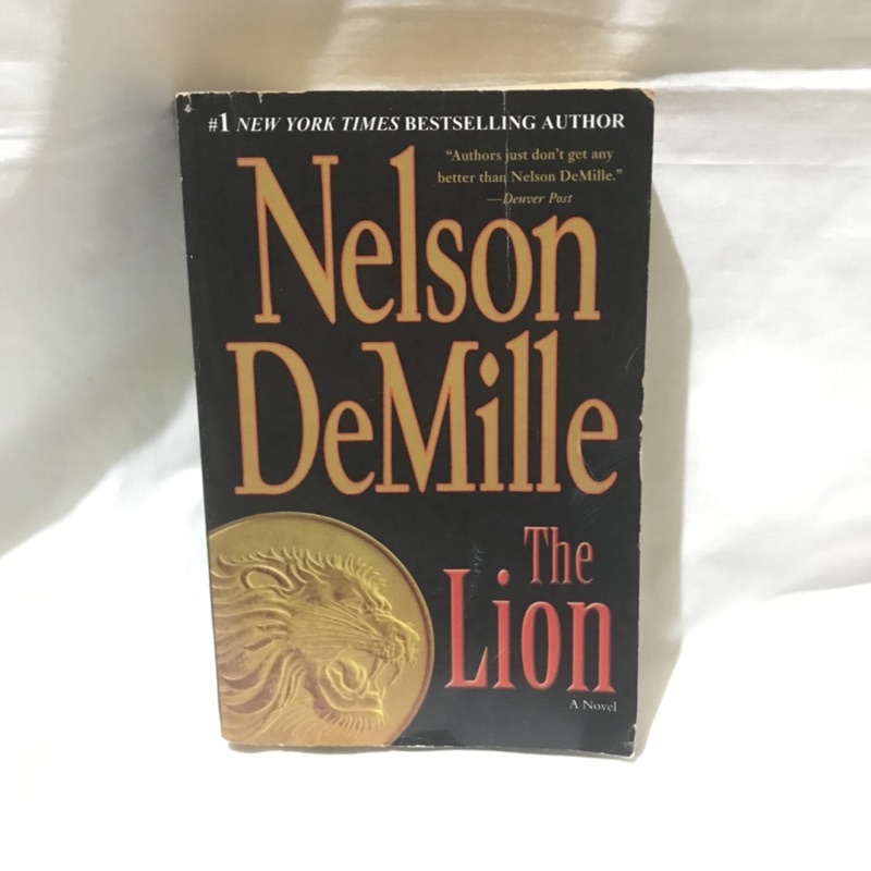 Jual Nelson De Mile The Lion | Shopee Indonesia