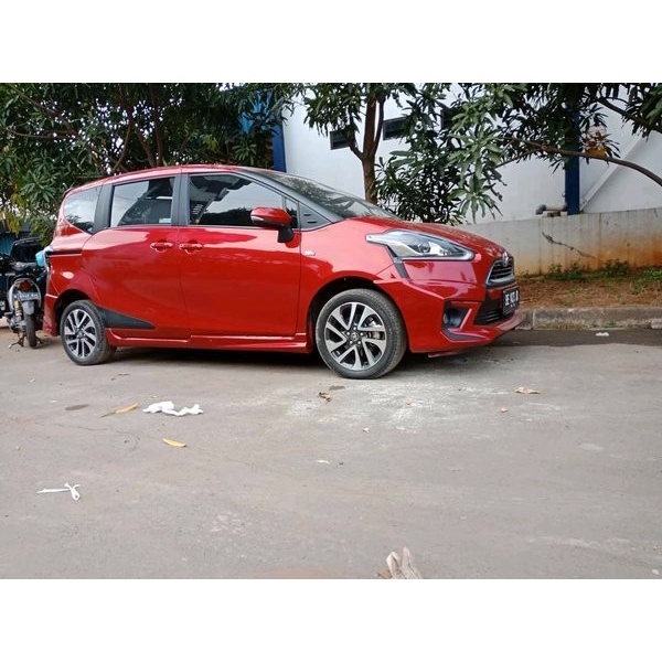 Jual Bemper Bodykit Toyota Sienta Modelista Fullset Shopee Indonesia