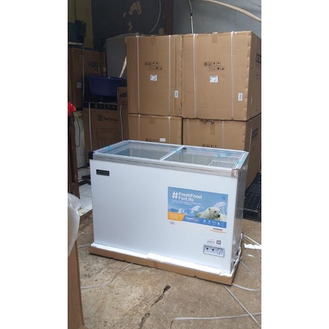 CUCI GUDANG FREE ONGKIR COD FREEZER BOX Kaca MODENA MC 0310 FRIZER 310 Liter RESMI no Aqua LG Rsa