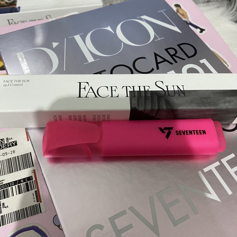 Jual HIGHLIGHTER SEVENTEEN (BOOKED) Shopee Indonesia