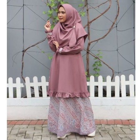 Jual Baju Kurung Batik ARAI By Goldyna| Gamis Murah | Shopee Indonesia